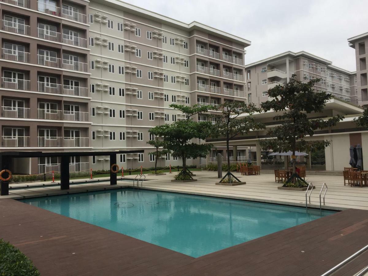 Happy Place Manila Luaran gambar